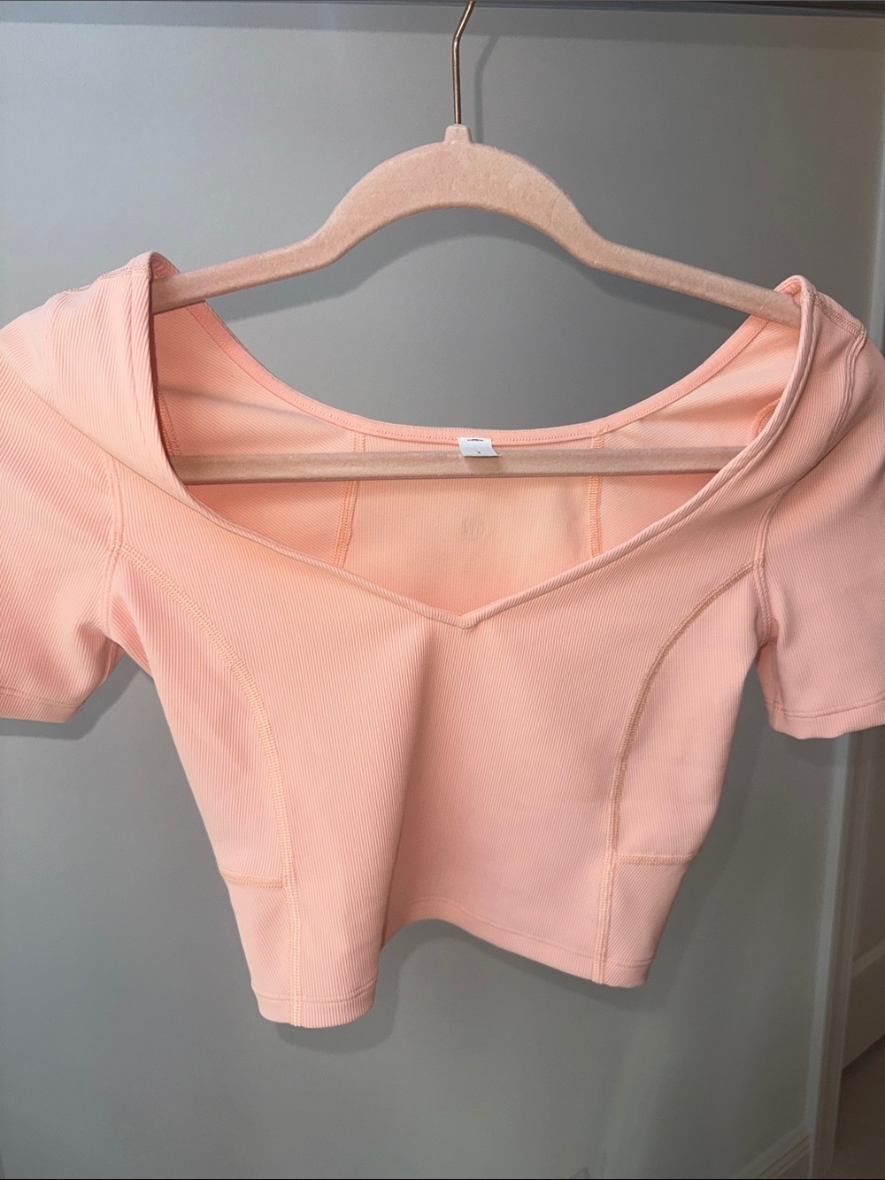 lululemon athletica Peach Off-Shoulder Crop Top